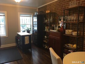 69 Main St in Norwalk, CT - Building Photo