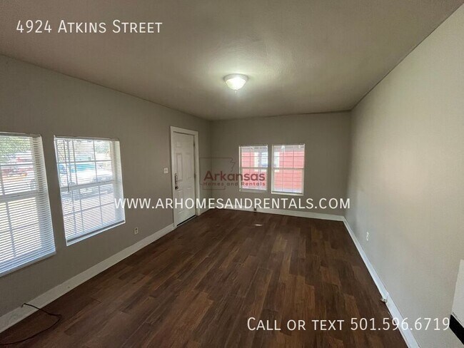 4924 Atkins St in North Little Rock, AR - Building Photo - Building Photo