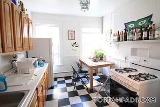 35 Brookline St in Cambridge, MA - Building Photo - Building Photo