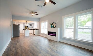 110 S 13th St in Hartshorne, OK - Building Photo - Building Photo