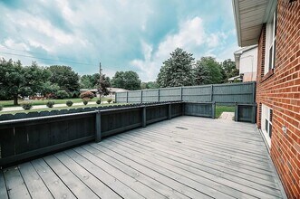 935 McKnight Rd in Indiana, PA - Building Photo - Building Photo