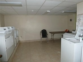 21320 Brinson Ave, Unit 219 in Port Charlotte, FL - Building Photo - Building Photo