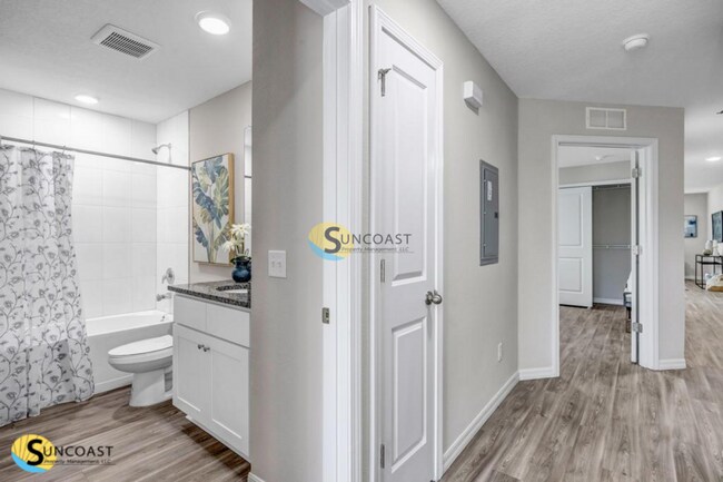 9580 Hood Rd in Jacksonville, FL - Building Photo - Building Photo