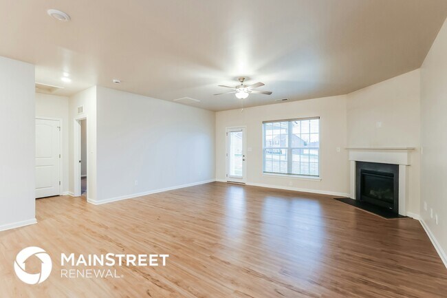 11900 Parkside Vista Ln in Louisville, KY - Foto de edificio - Building Photo