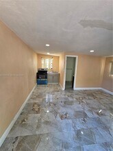 1232 NW 188th Terrace in Miami, FL - Building Photo - Building Photo