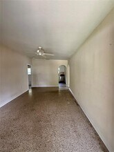 3414 W Oakellar Ave in Tampa, FL - Building Photo - Building Photo