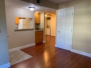 6250 Havenside Dr in Sacramento, CA - Building Photo - Building Photo