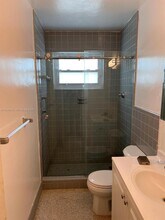 8245 SW 100th St in Miami, FL - Building Photo - Building Photo