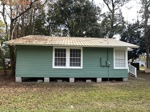 1528 S Lartigue Ave in Mobile, AL - Foto de edificio - Building Photo