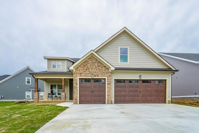 8955 Silver Maple Dr