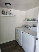 274 E 8th St in Chico, CA - Building Photo