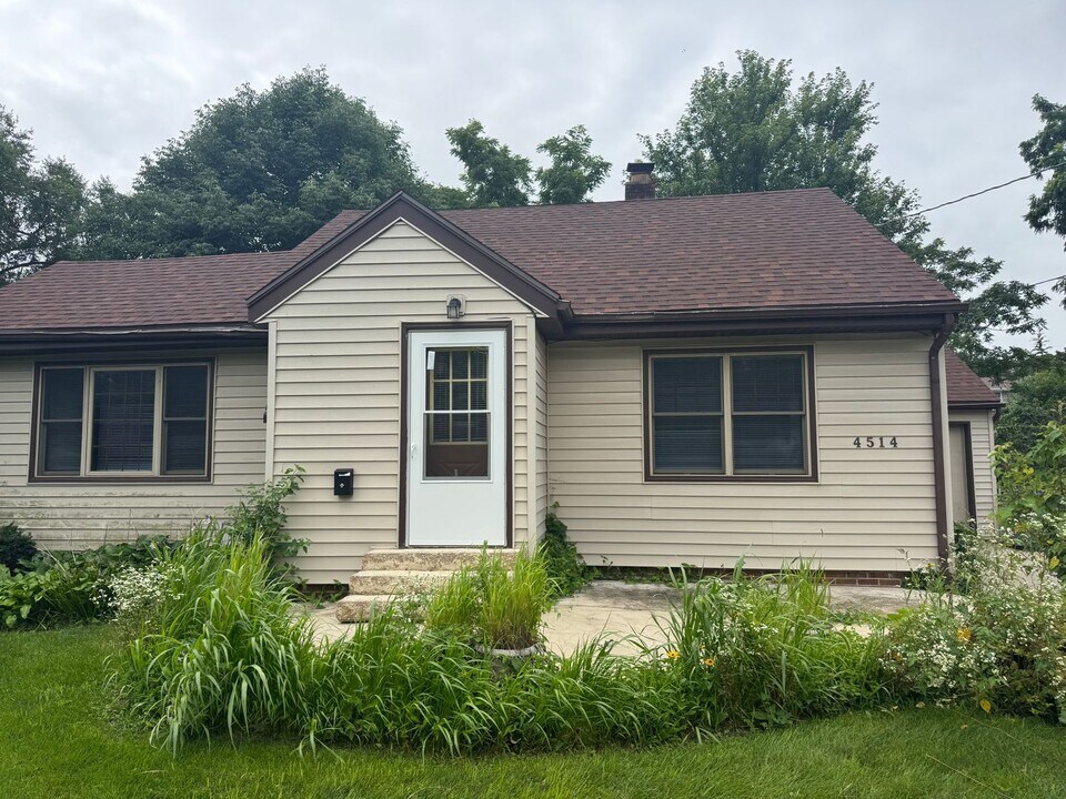 4514 Euclid Ave in Des Moines, IA - Building Photo