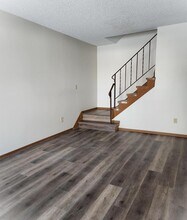 5655 Brandlwood Ct in St. Paul, MN - Foto de edificio - Building Photo