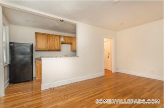 138 Highland Ave in Somerville, MA - Building Photo - Building Photo