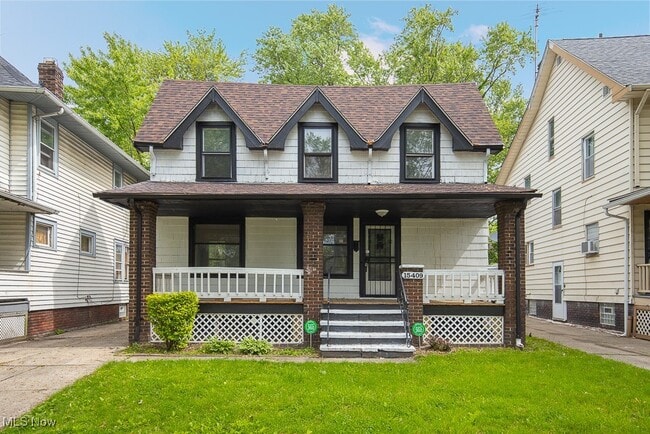 property at 15409 Grovewood Ave