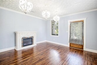 228 Commerce St in Gulfport, MS - Building Photo - Building Photo