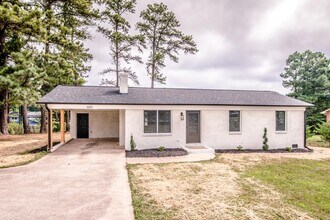 4892 NC-16 in Denver, NC - Building Photo - Building Photo