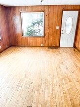 975 Bryant St SW in Wyoming, MI - Building Photo - Building Photo