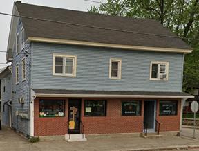 510 Main St in Farmington, NH - Building Photo - Building Photo
