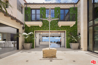 46 Deep Sea in Newport Beach, CA - Building Photo - Building Photo