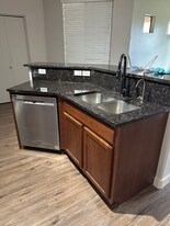 3330 S Gilbert Rd in Chandler, AZ - Building Photo