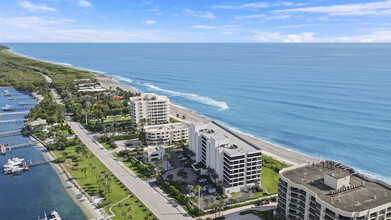 19900 S Beach Rd in Jupiter, FL - Foto de edificio - Building Photo