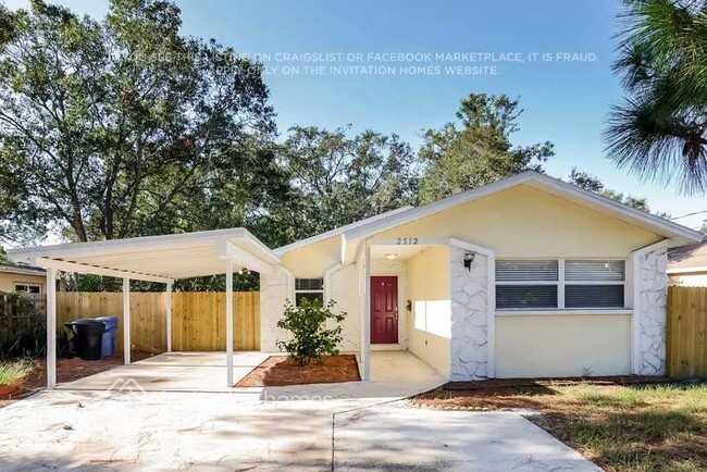property at 2512 Casilla Way S