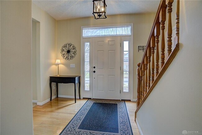 4204 Country Glen Cir in Dayton, OH - Foto de edificio - Building Photo
