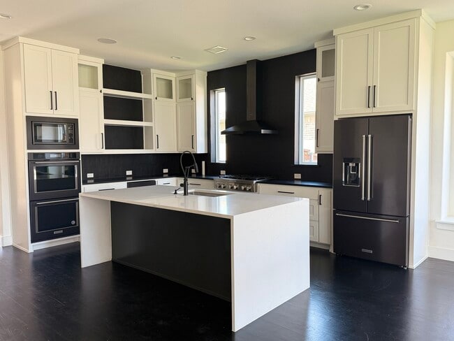 property at 3770 Brazoria Dr