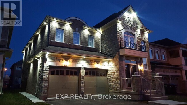 15 Kalmia Rd in Brampton, ON - Building Photo - Building Photo
