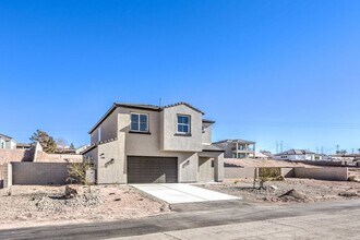 729 Milan St in Henderson, NV - Building Photo - Building Photo