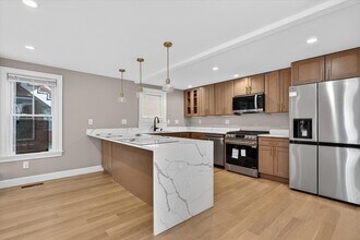 17 Allston St in Boston, MA - Building Photo - Building Photo