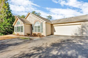 418 Kenley Ct in Mcdonough, GA - Building Photo