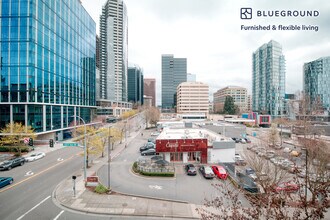 10495 NE 4th St-Unit -FL4-ID320 in Bellevue, WA - Building Photo - Building Photo