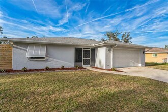 500 Randolph Rd in Venice, FL - Building Photo - Building Photo