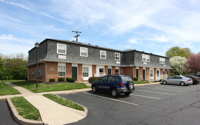 Autumn Chase in Columbus, OH - Foto de edificio - Building Photo