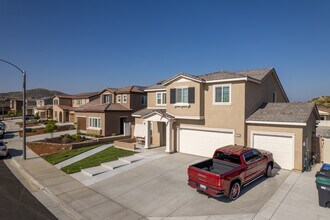Wildrose at Pleasant Valley Ranch in Winchester, CA - Foto de edificio - Building Photo
