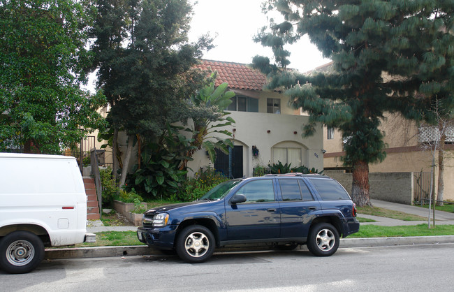 404 Porter St in Glendale, CA - Building Photo - Building Photo