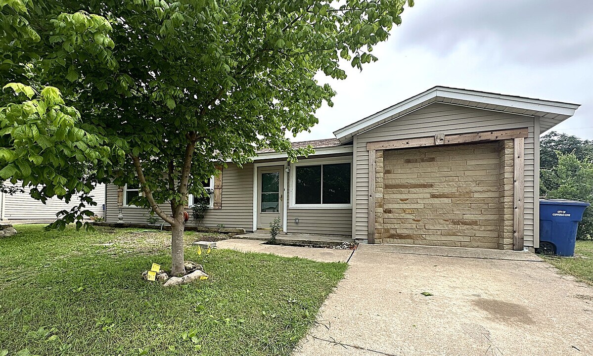 120 South Dr in Copperas Cove, TX - Building Photo