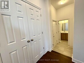 53 Whooping Crane Rdg in Ottawa, ON - Building Photo - Building Photo