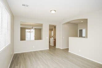 1928 Caribou Creek Ct in North Las Vegas, NV - Building Photo - Building Photo