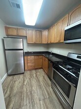 10596 Twin Rivers Rd in Columbia, MD - Building Photo - Building Photo