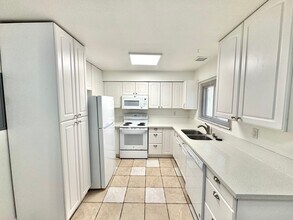 2666 Worden St in San Diego, CA - Building Photo - Building Photo