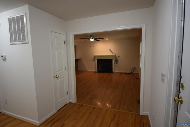 19 Woodlawn Dr in Palmyra, VA - Building Photo - Building Photo