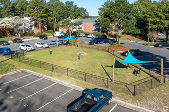 Landmark Flats in Fayetteville, NC - Building Photo - Building Photo