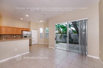 20773 NE 10th Path in Miami, FL - Foto de edificio - Building Photo