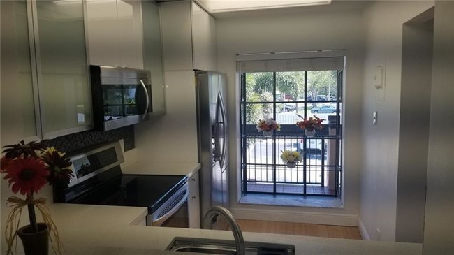 2289 SW 15th St-Unit -134 in Deerfield Beach, FL - Building Photo - Building Photo