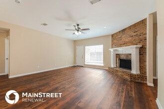 9306 Chimneywood Dr in Rowlett, TX - Building Photo - Building Photo