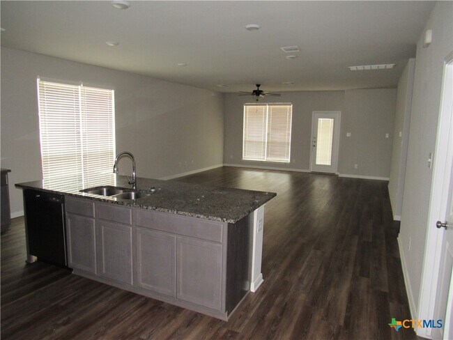 10018 Kensley Rose Dr in Killeen, TX - Building Photo - Building Photo