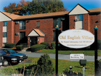 Olde English Village in Lowell, MA - Building Photo - Building Photo